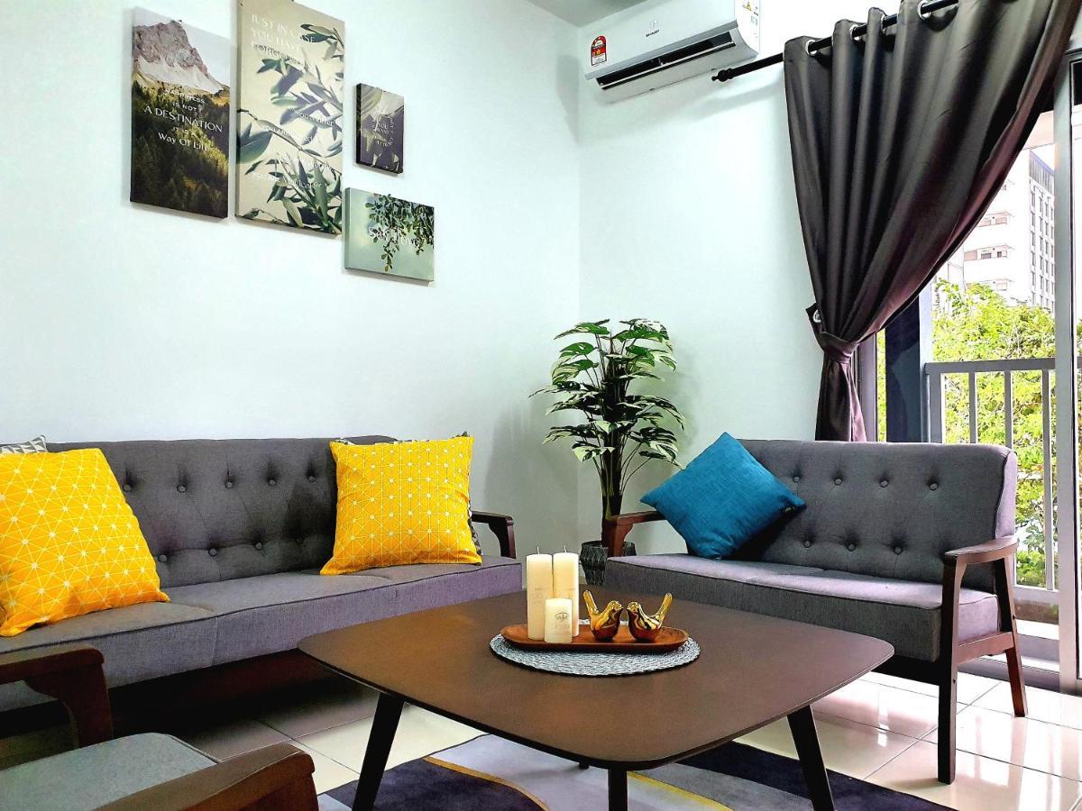 Alanis Residences Klia Kota Warisan Sepang By Dreamstay Exterior foto