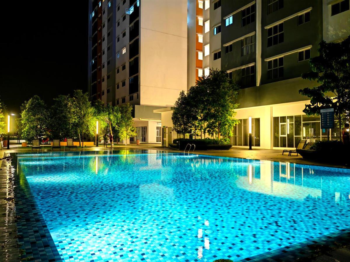 Alanis Residences Klia Kota Warisan Sepang By Dreamstay Exterior foto